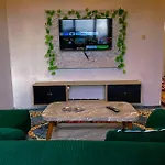 Sunflower Homestay Dieng