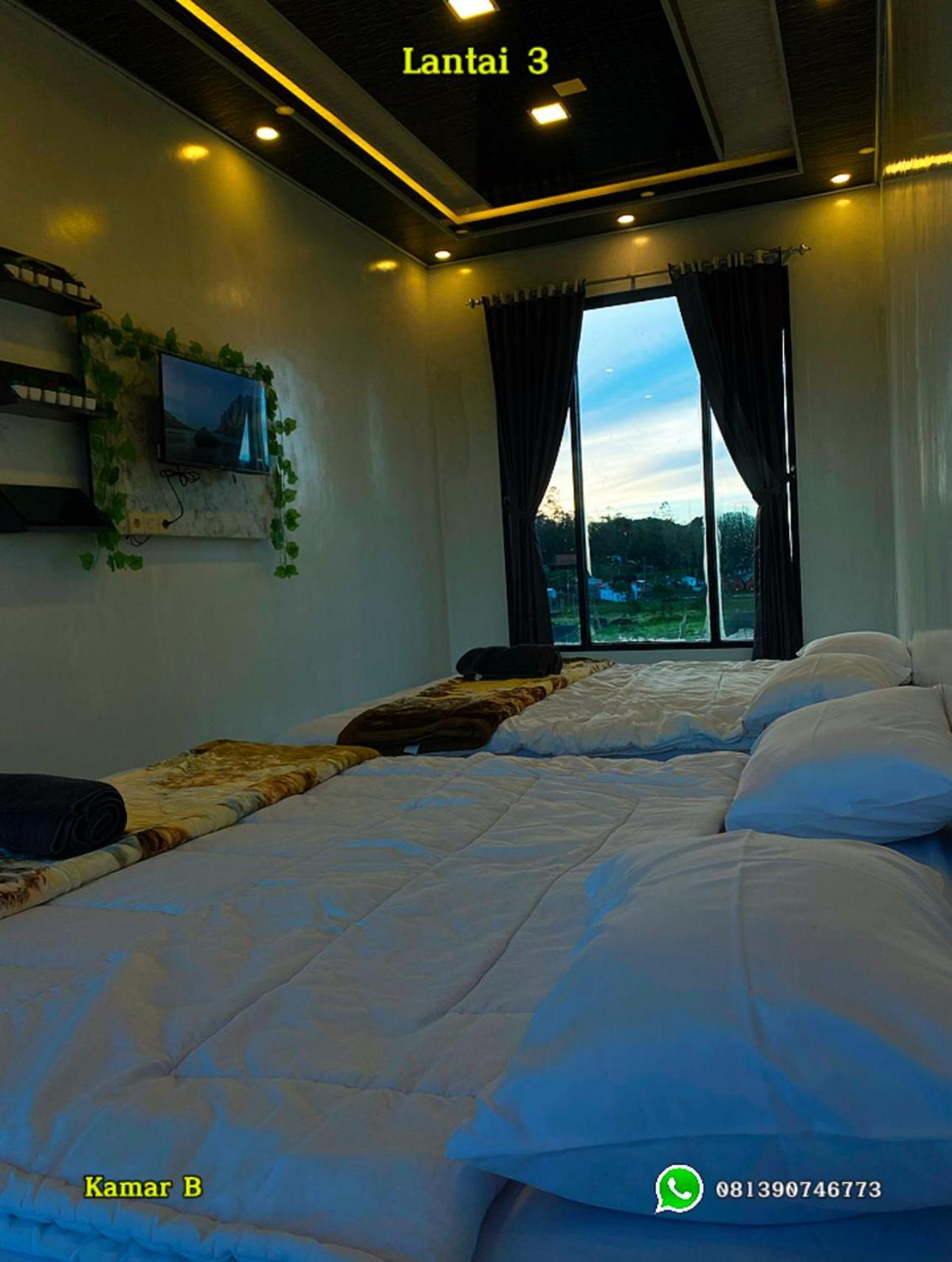 Villa Sunflower Dieng Diyeng